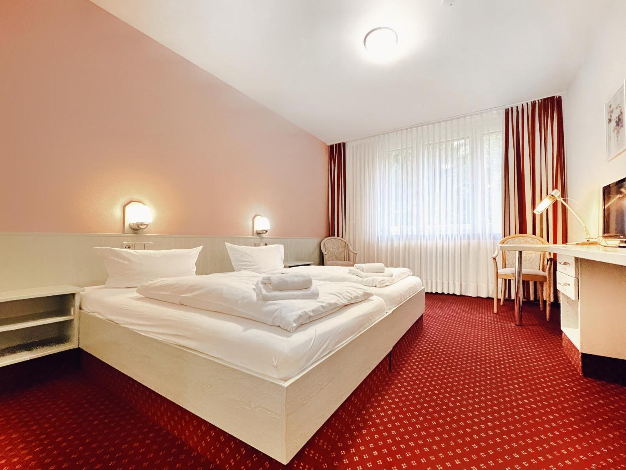 Classic Double Room